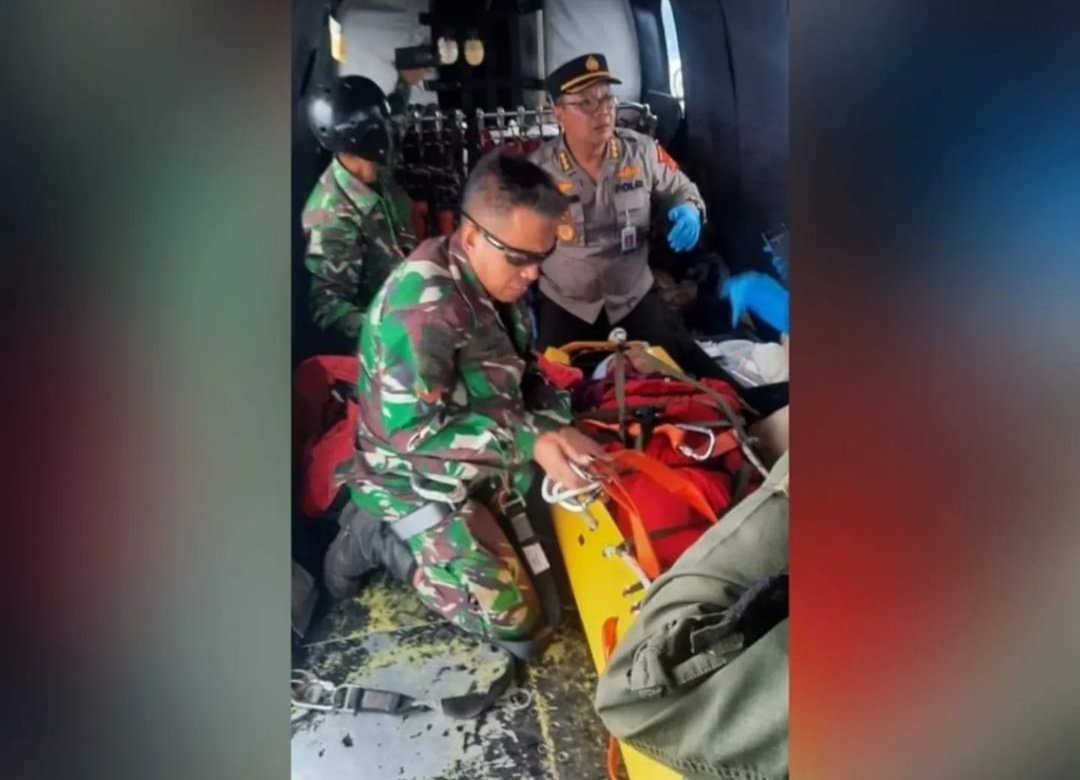 Helikopter Super Puma Milik TNI AU Berhasil Evakuasi Kapolda Jambi ...